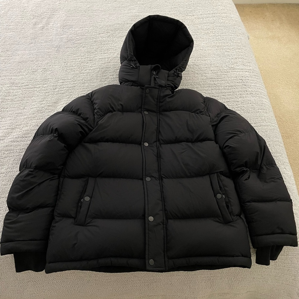 Aritiza tna super puff jacket